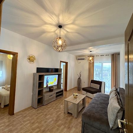 Apartmens Xhenis Lux Ulcinj Exteriör bild