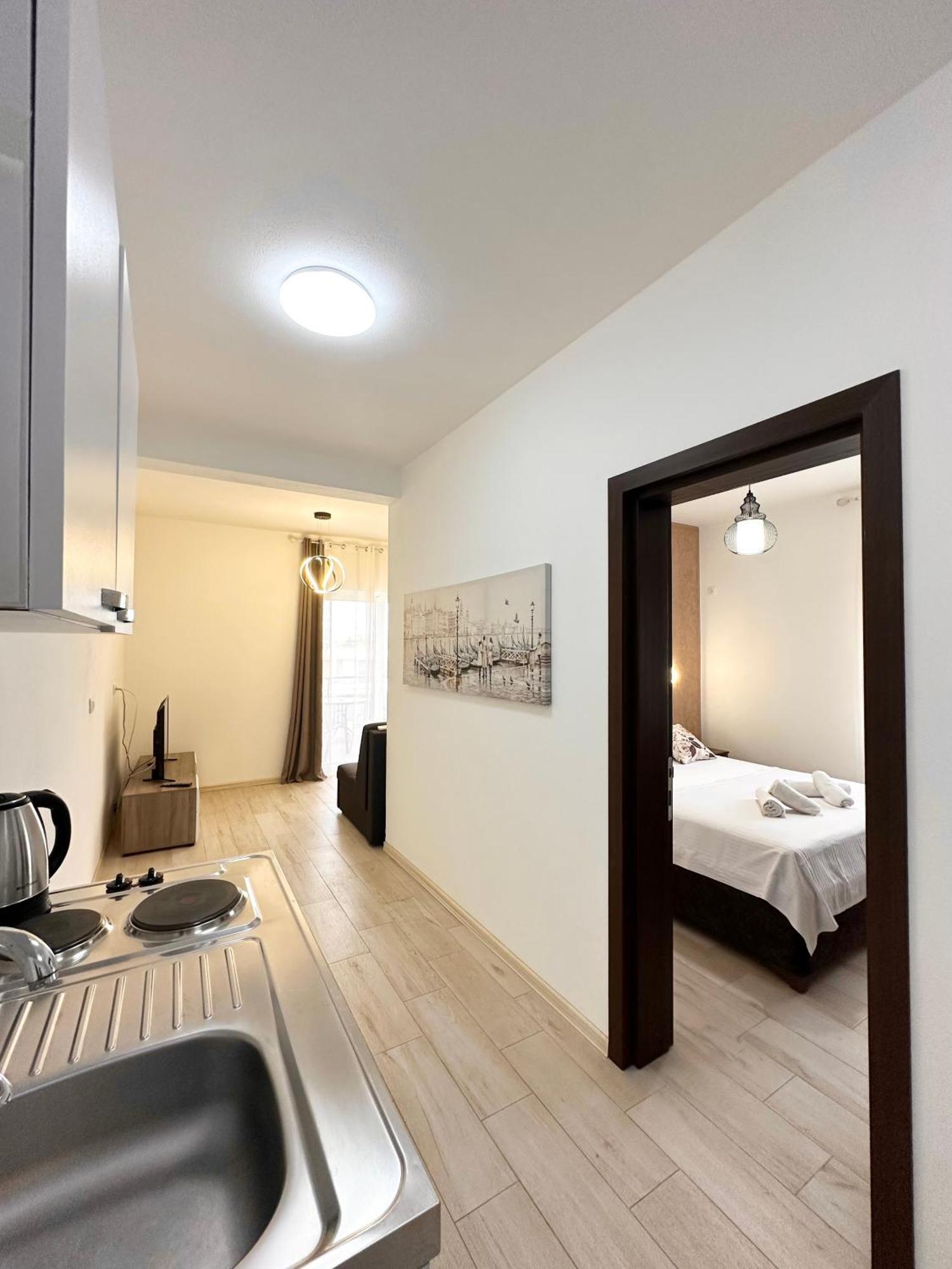 Apartmens Xhenis Lux Ulcinj Exteriör bild