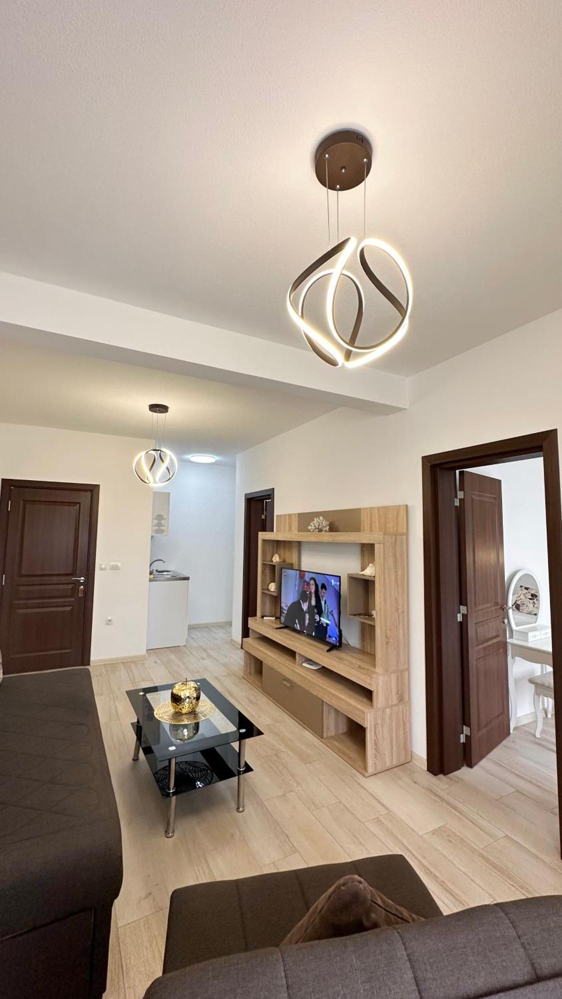 Apartmens Xhenis Lux Ulcinj Exteriör bild