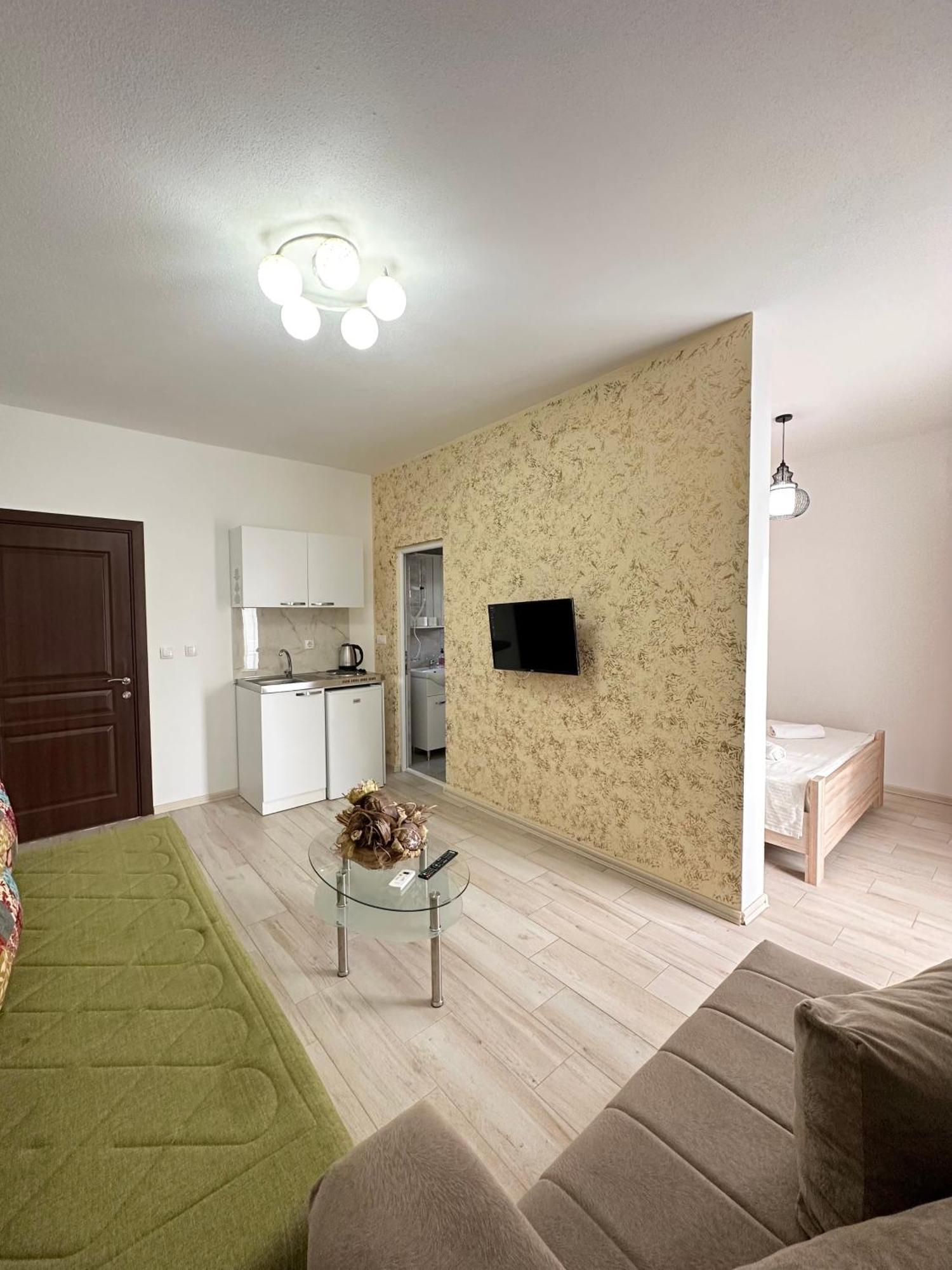Apartmens Xhenis Lux Ulcinj Exteriör bild